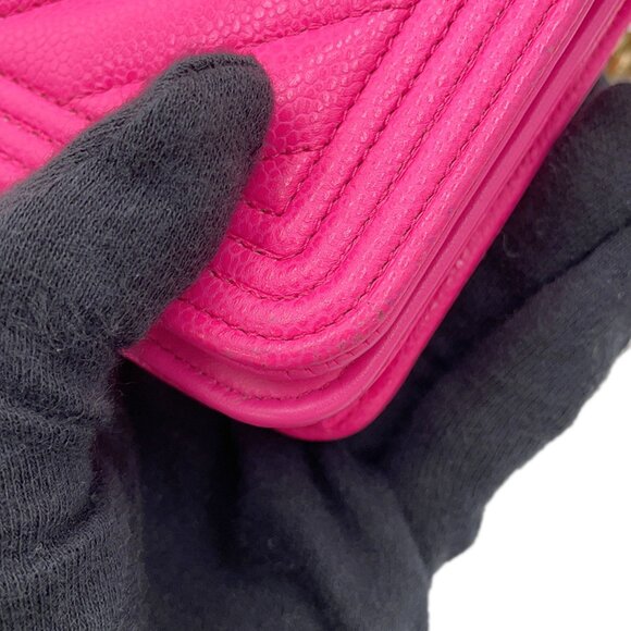 CHANEL Pink Logo Wallet - Picture 9 of 16